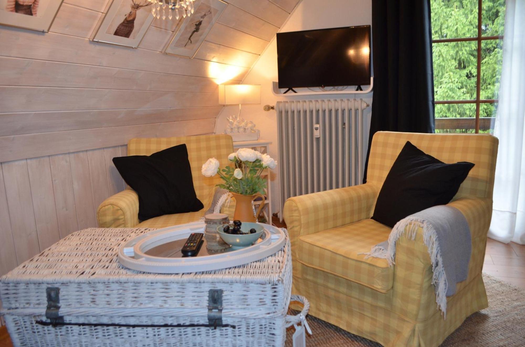 Ferienwohnung Seeblick Nr 4 2-Zimmer, Baerental, Feldberg Rotwasser Екстериор снимка